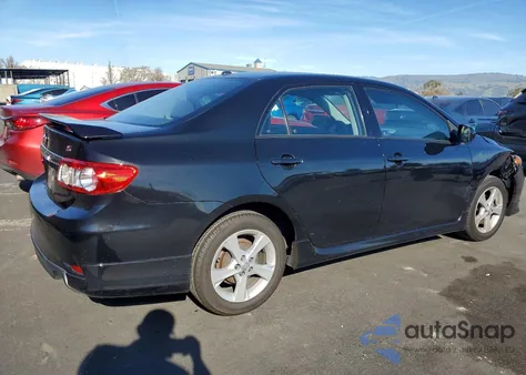 2011 Toyota Corolla Base z USA, uszkodzony, nr VIN 2T1BU4EE6BC658133